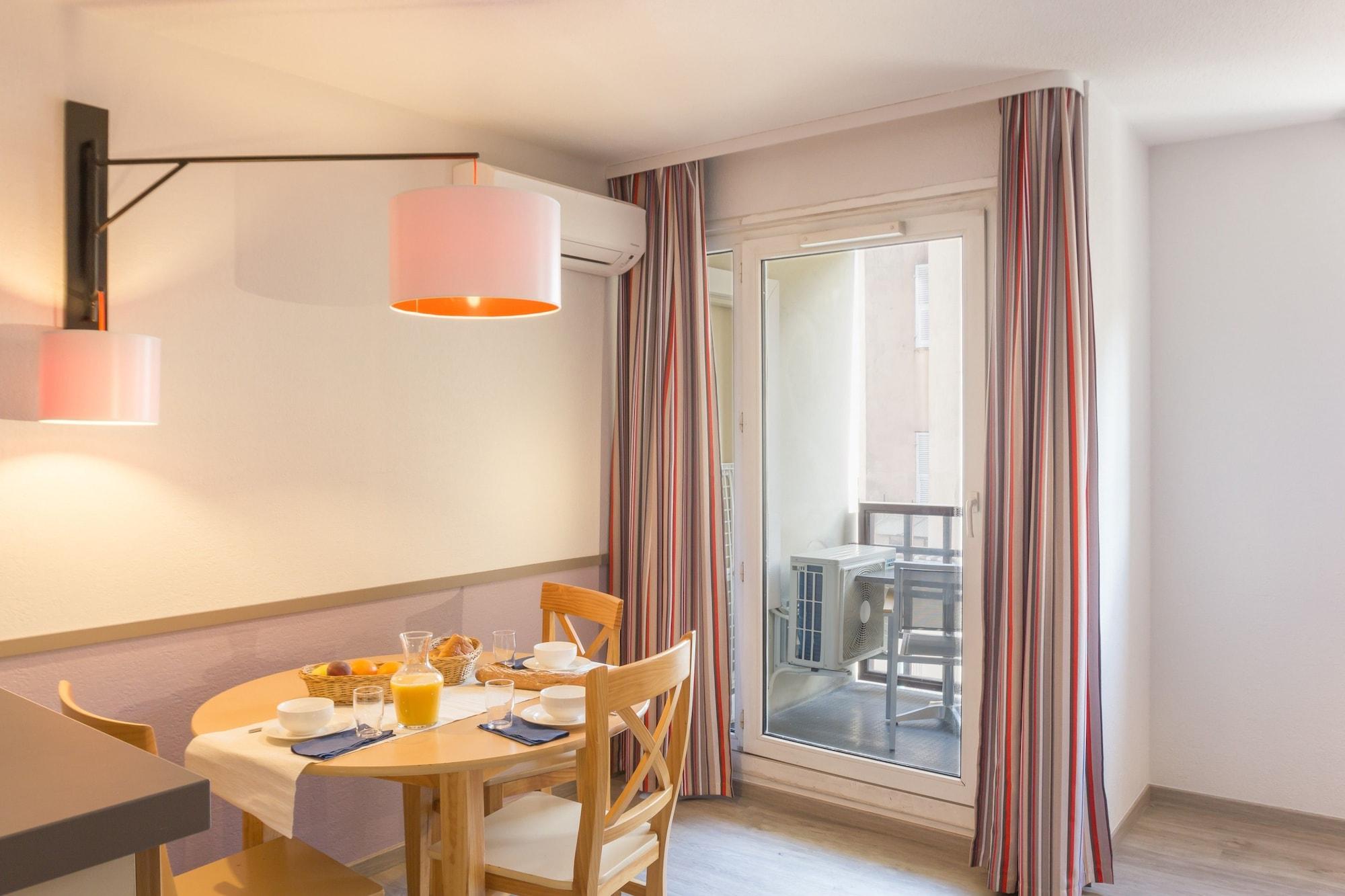 Residence Pierre & Vacances Les Citronniers Menton Buitenkant foto