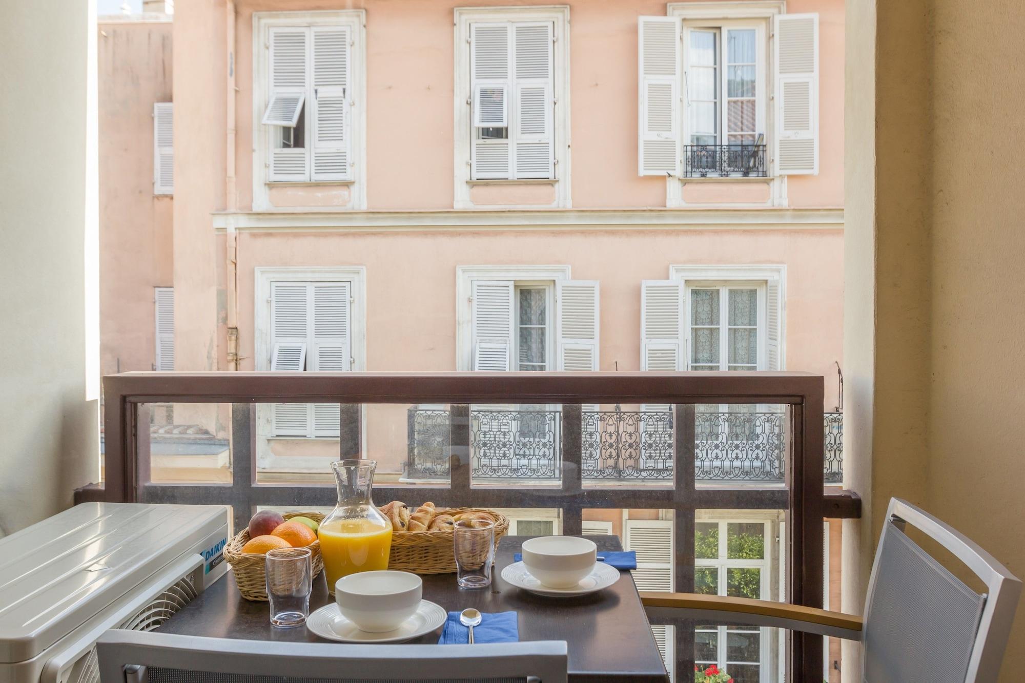 Residence Pierre & Vacances Les Citronniers Menton Buitenkant foto