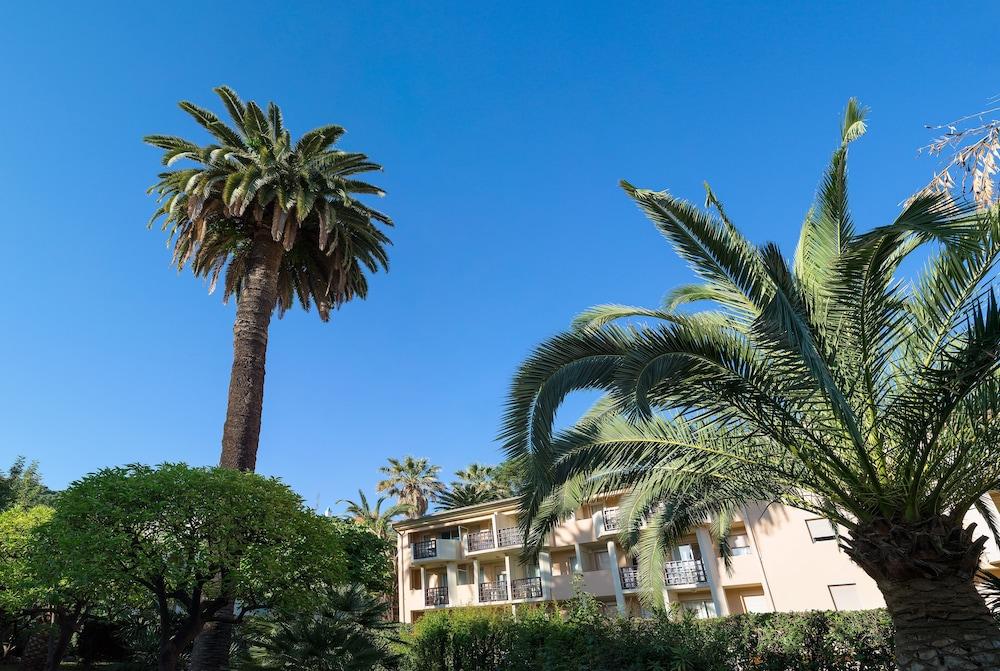 Residence Pierre & Vacances Les Citronniers Menton Buitenkant foto