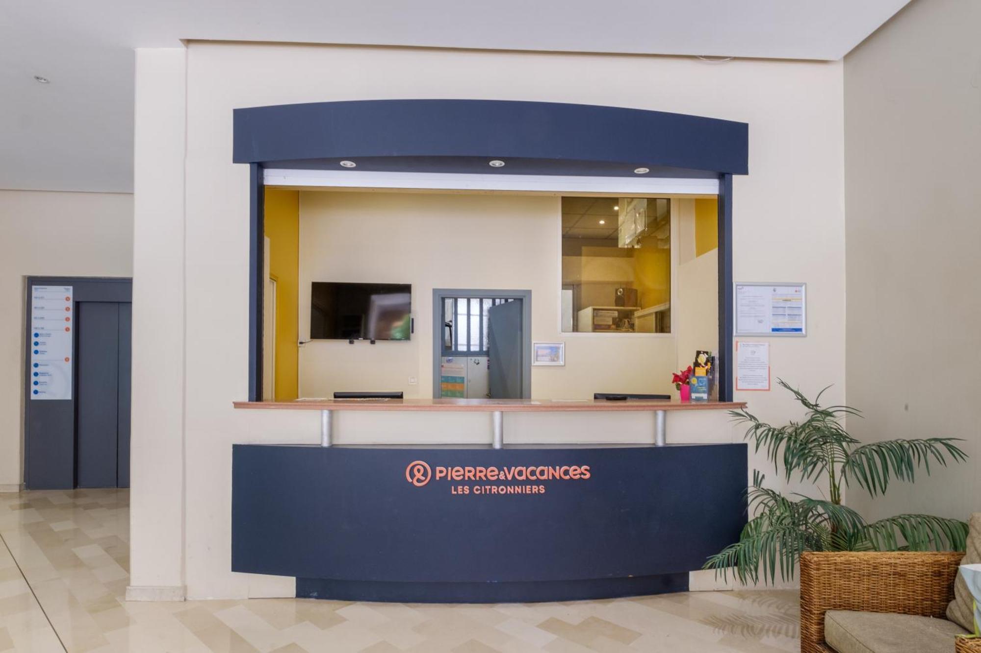 Residence Pierre & Vacances Les Citronniers Menton Buitenkant foto